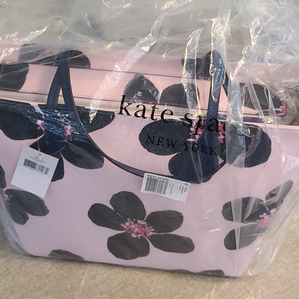 🆕NWT Kate Spade 2020 Tote bag..Limited Edition